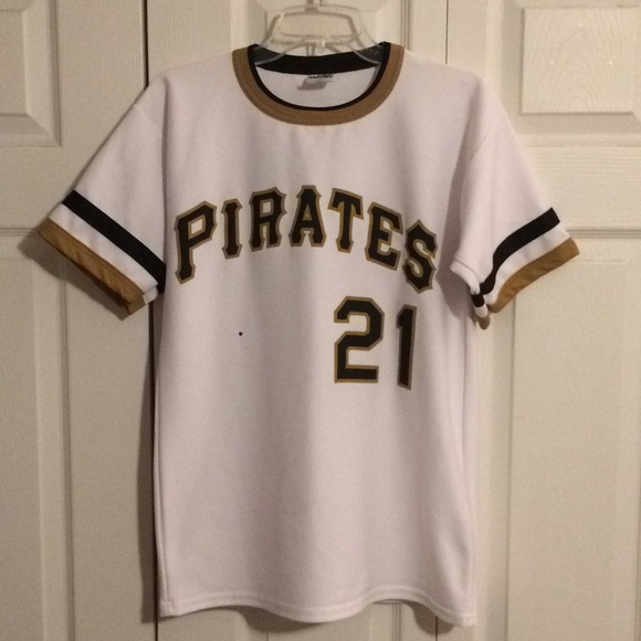 roberto clemente throwback jersey